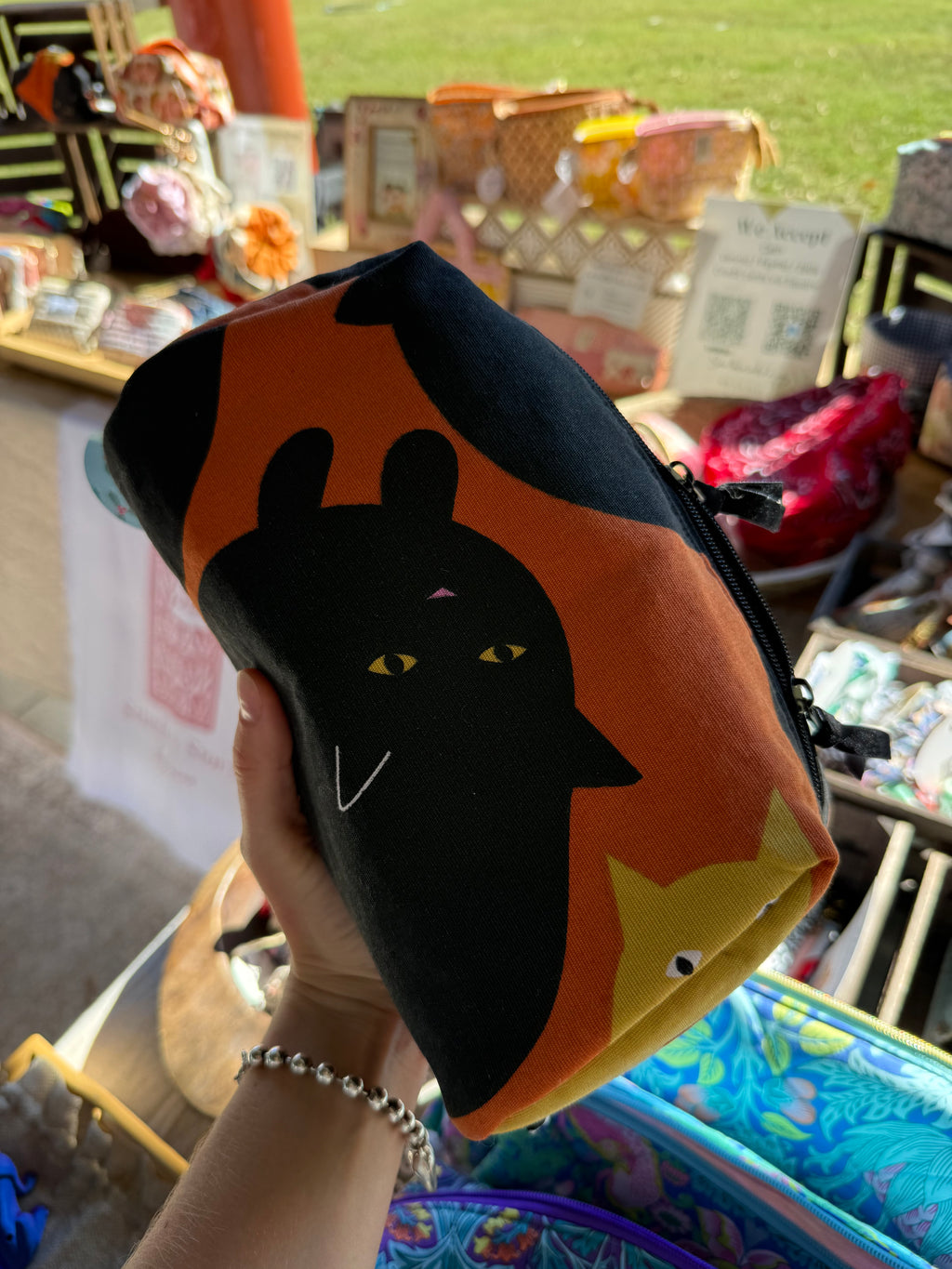Halloween Quilted Open-Up Pouch – Swedish Cat Fabric