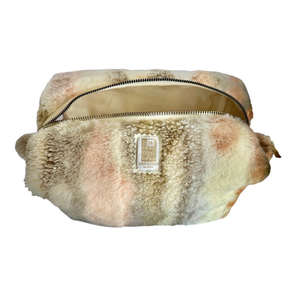 Sherpa cozy pouch/Toiletry Travel Bag