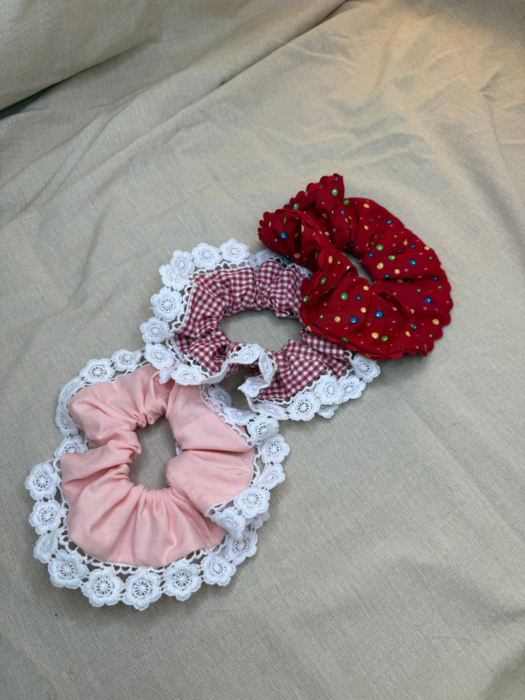 Lace Hair Scrunchies
