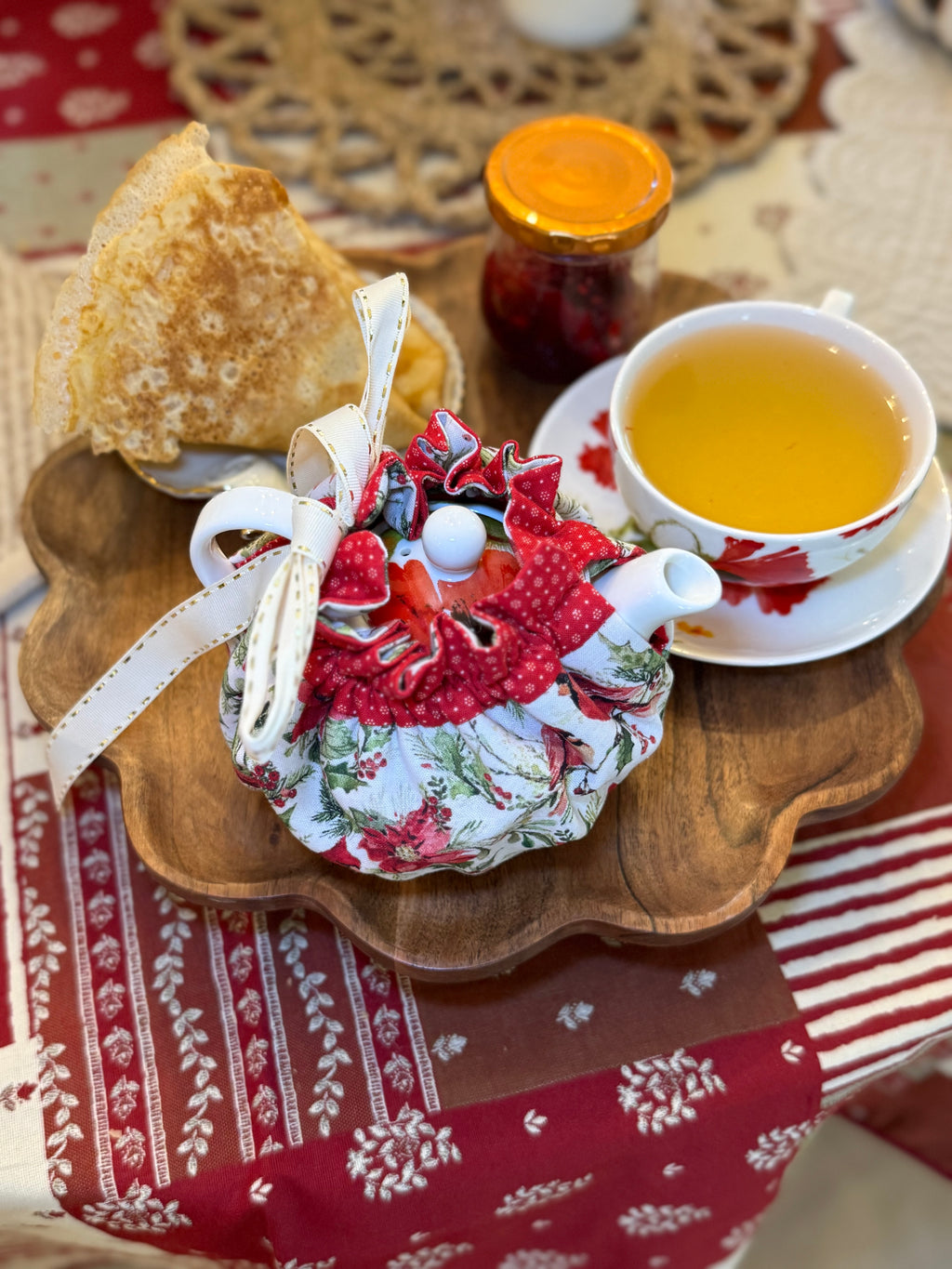 Holiday Tea Pot Cover