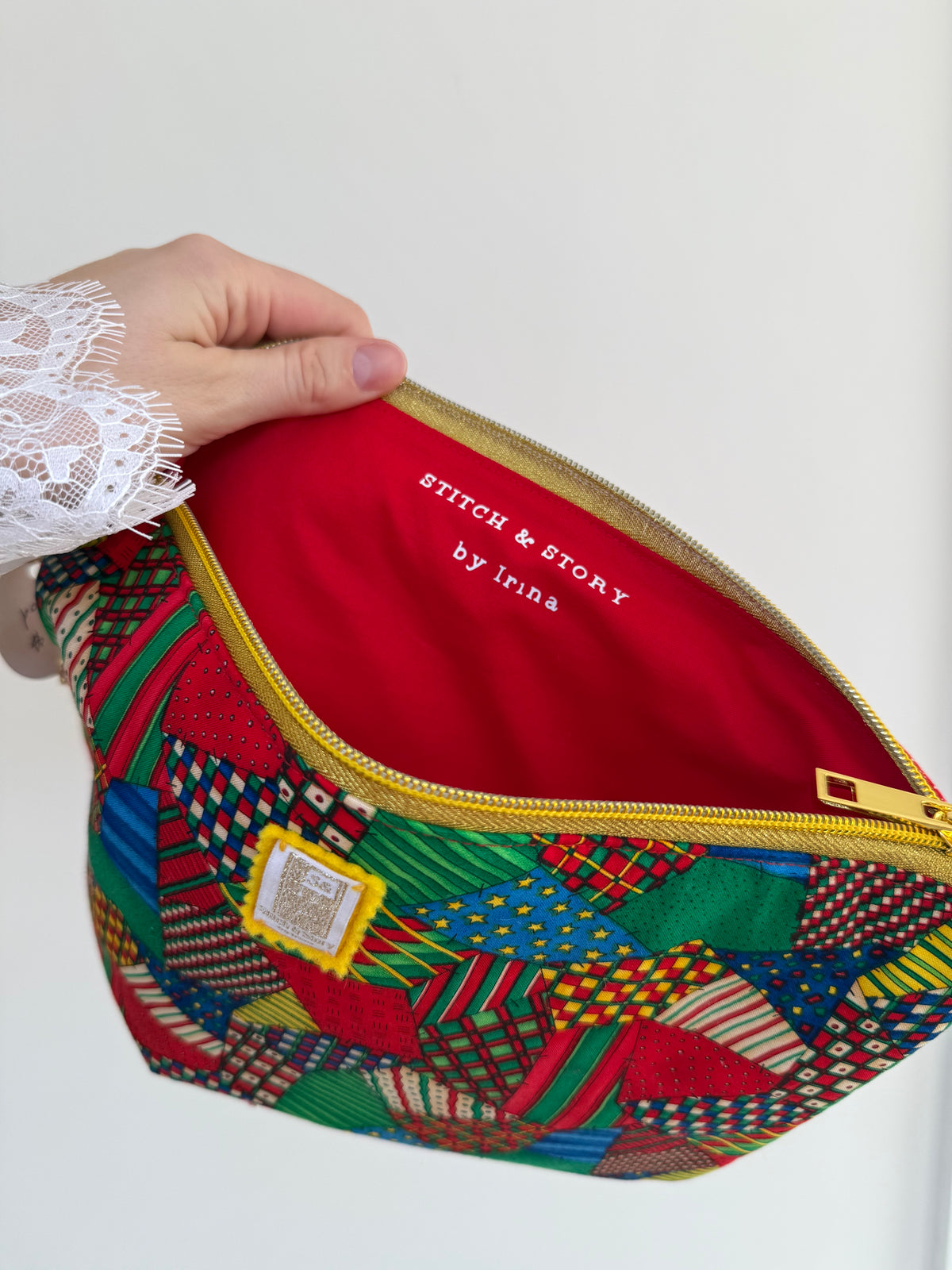 Festive Patchwork Flat Pouch | Holiday Organizer & Gift Bag