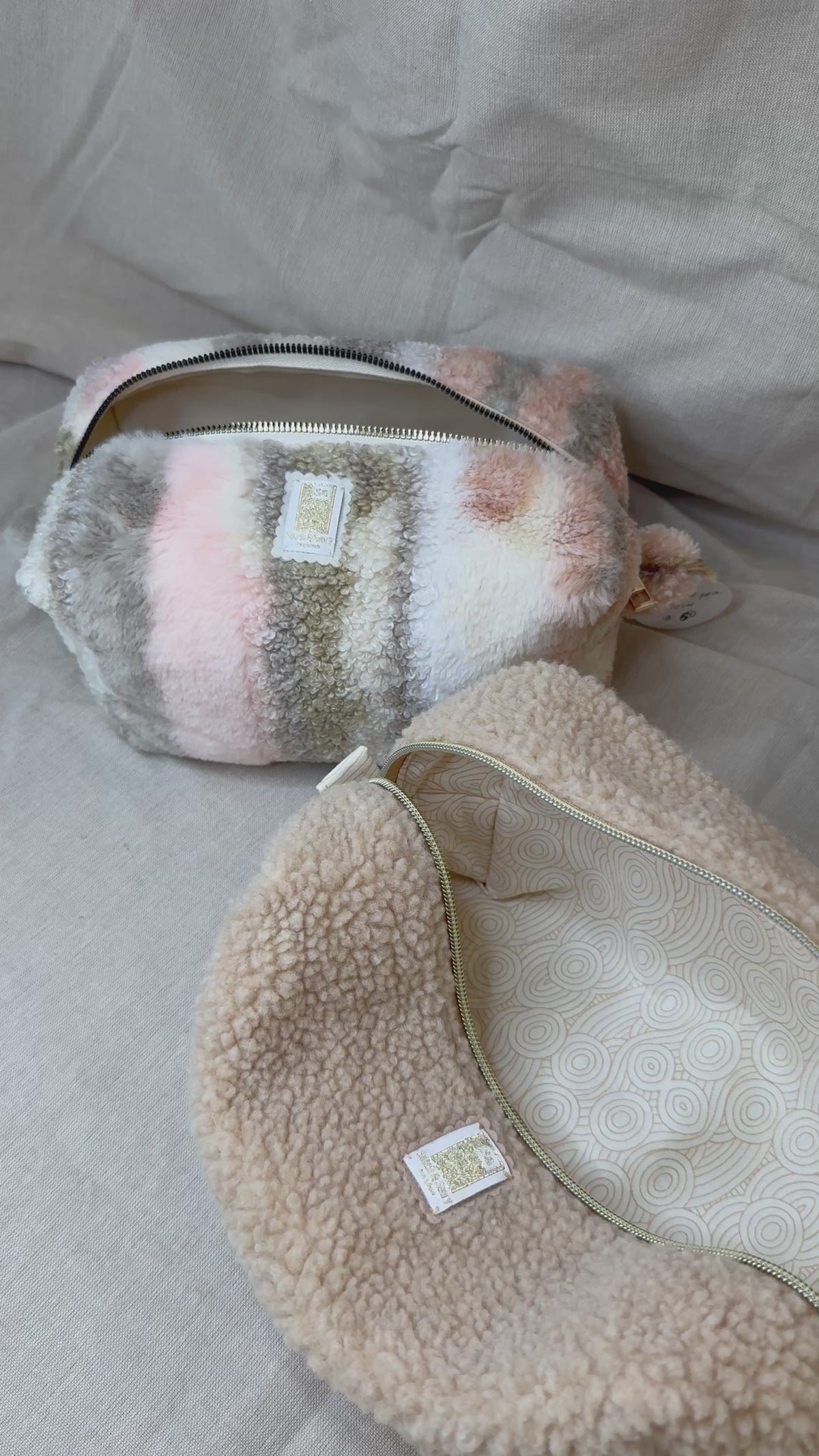 Sherpa cozy pouch/Toiletry Travel Bag